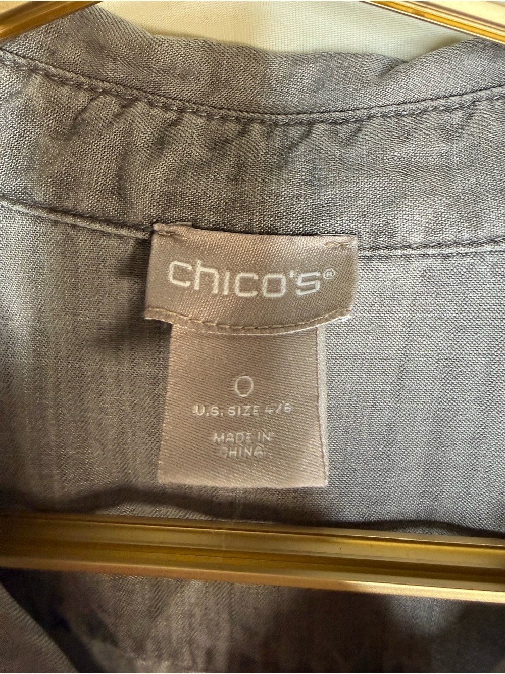 Chico's Gray Tencel Lyocell Chambray Button-Up Shirt - Size 0 (US Small - Picture 6 of 6